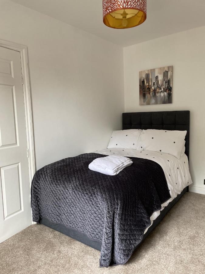 4 Bedroom House In Harrogate Town Centre Exterior photo